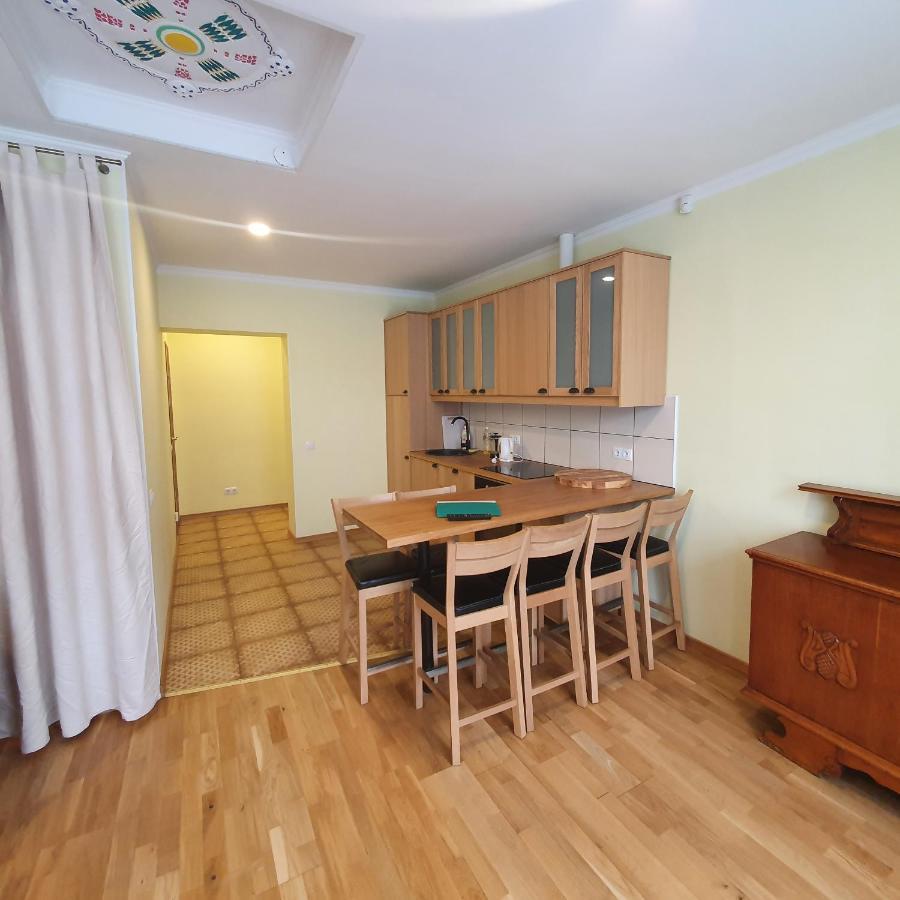 Hot Riga Ernestines Iela 7-7 Enjoy The Feel Of Home And History! ภายนอก รูปภาพ