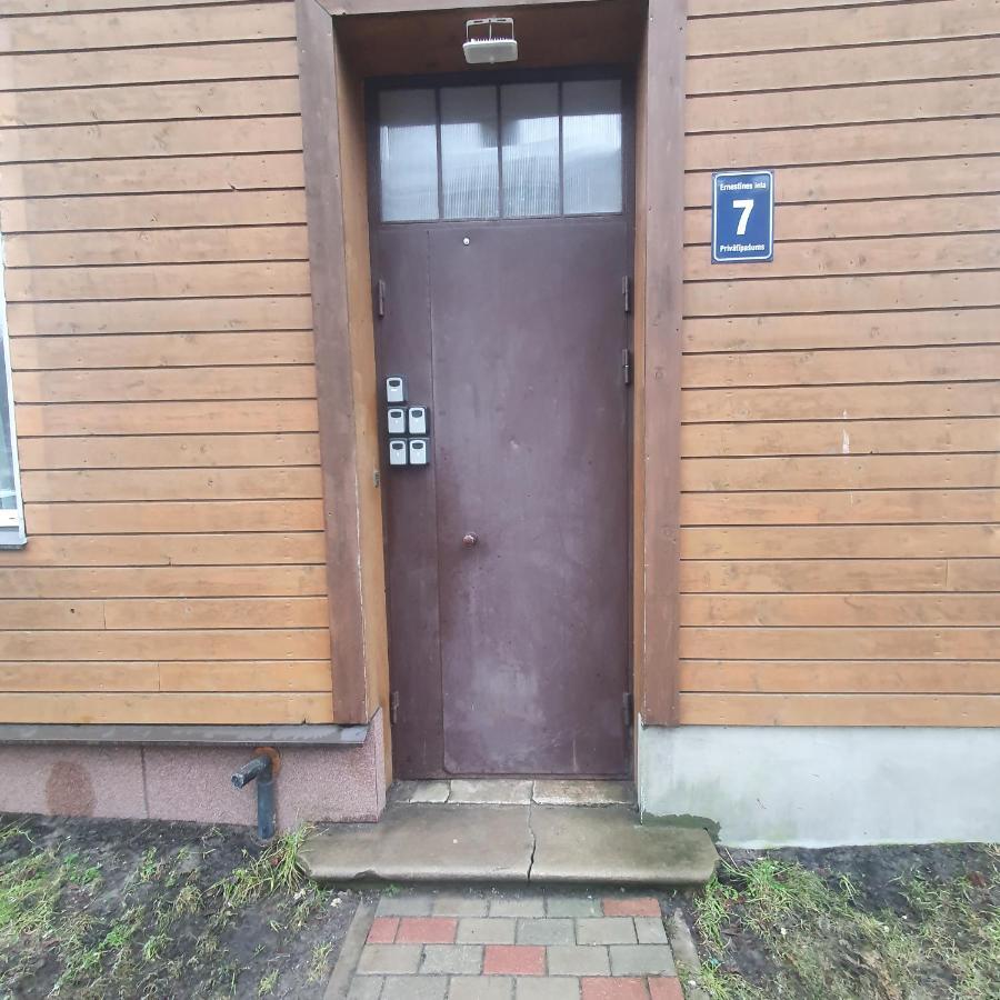 Hot Riga Ernestines Iela 7-7 Enjoy The Feel Of Home And History! ภายนอก รูปภาพ