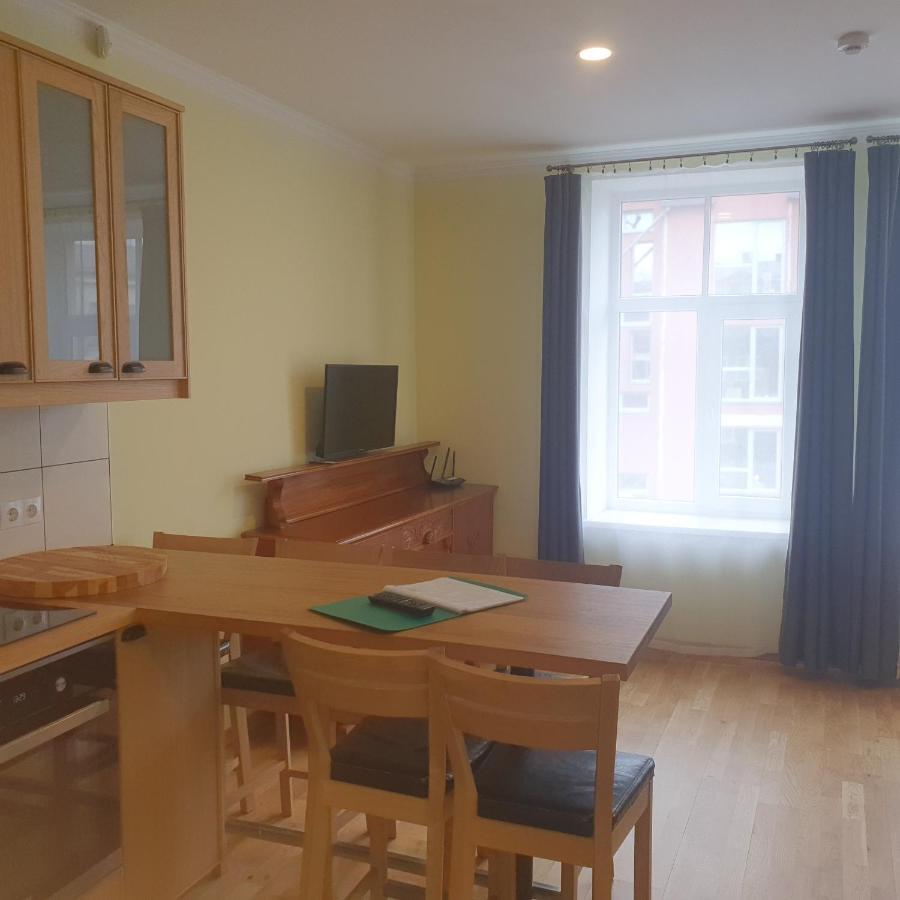 Hot Riga Ernestines Iela 7-7 Enjoy The Feel Of Home And History! ภายนอก รูปภาพ